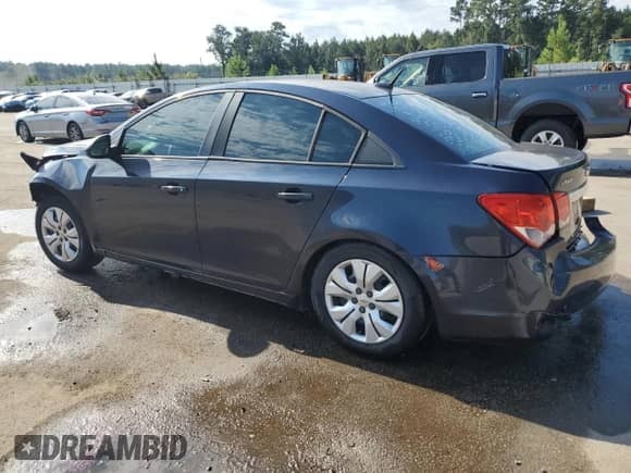 2014 Chevrolet Cruze LS z VIN 1G1PA5SH2E7330855, wystawiony jako Copart lot #84036265 z przebiegiem Nie podano mil oraz Szkoda całkowita • Salvage title. Historia ofert i sprzedaży dostępna na DreamBid. Obrazek 2.