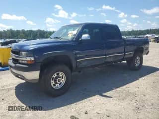 2002 Chevrolet Silverado 2500HD LS с VIN 1GCHK23U02F155784, выставлен на аукционе Copart как лот 61568985 с пробегом 185 497 миль миль и Списание • Salvage title. История ставок и продаж доступна на DreamBid. Изображение 1.