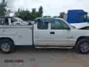 2003 Chevrolet Silverado 2500HD LS with VIN 1GCHC29113E249478, listed as a IAAI auction lot 42145187 with 580,776 mi miles and . Bid and sale history available at DreamBid. Image 13.