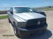 2012 Ram 1500 Tradesman z VIN 1C6RD6FP2CS168791, wystawiony jako IAAI lot #41644108 z przebiegiem 211 029 mil mil oraz . Historia ofert i sprzedaży dostępna na DreamBid. Obrazek 1.