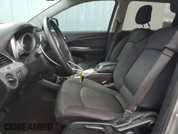 2016 Dodge Journey SE with VIN 3C4PDCAB3GT212053, listed as a Copart auction lot 66263335 with 119,036 mi miles and Clean title. Bid and sale history available at DreamBid. Image 7.