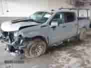 2024 Chevrolet Silverado 1500 Custom Trail Boss с VIN 3GCUDCEDXRG355740, выставлен на аукционе IAAI как лот 42147056 с пробегом 12 987 миль миль и . История ставок и продаж доступна на DreamBid. Изображение 2.