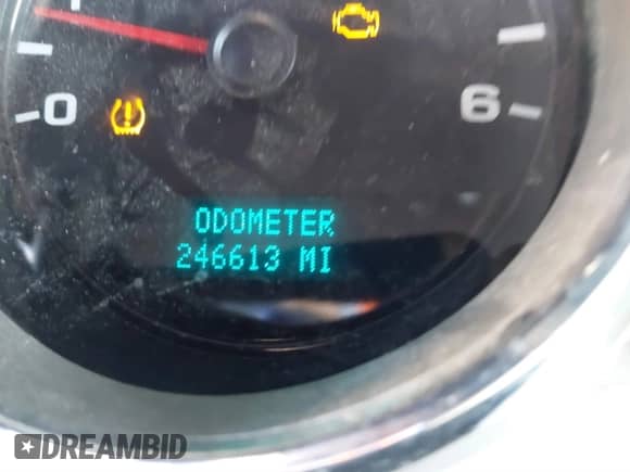 2007 Chevrolet Silverado 1500 1LT with VIN 2GCEC19J571562893, listed as a IAAI auction lot 41420449 with 246,613 mi miles and . Bid and sale history available at DreamBid. Image 15.
