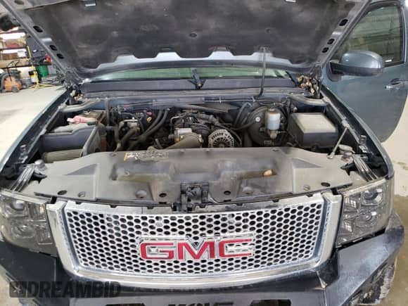 2007 GMC Sierra 1500 SLT with VIN 2GTEK13M571509133, listed as a Copart auction lot 71825695 with 181,399 mi miles and Salvage title. Bid and sale history available at DreamBid. Image 11.