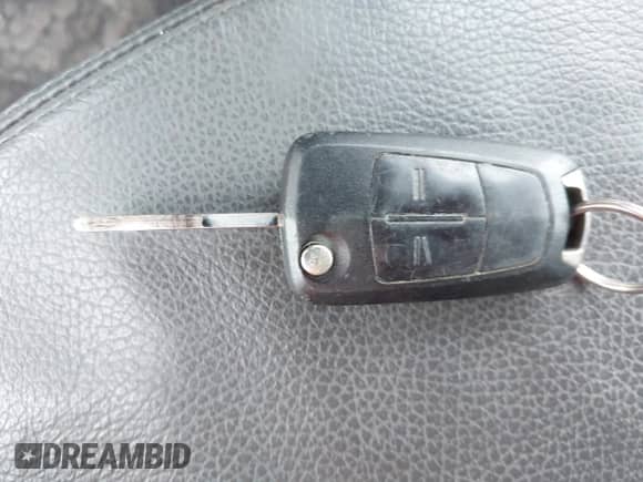 2008 Saturn Astra XR с VIN W08AT671385085565, выставлен на аукционе IAAI как лот 42655063 с пробегом 115 017 миль миль и . История ставок и продаж доступна на DreamBid. Изображение 11.