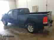 2010 GMC Sierra 1500 SLE z VIN 1GTSCVE06AZ162914, wystawiony jako Copart lot #67729305 z przebiegiem 106 301 mil mil oraz Szkoda całkowita • Salvage title. Historia ofert i sprzedaży dostępna na DreamBid. Obrazek 2.