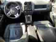 2017 Jeep Compass High Altitude с VIN 1C4NJCEB0HD189400, выставлен на аукционе Copart как лот 81096305 с пробегом 47 235 миль миль и Списание • Salvage title. История ставок и продаж доступна на DreamBid. Изображение 8.