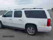2010 Chevrolet Suburban LTZ с VIN 1GNUKKE30AR165187, выставлен на аукционе IAAI как лот 42994203 с пробегом 235 590 миль миль и . История ставок и продаж доступна на DreamBid. Изображение 14.