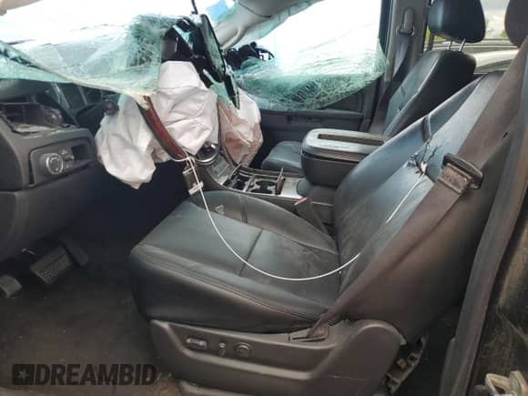 2014 Cadillac Escalade ESV Luxury с VIN 1GYS4HEF6ER229627, выставлен на аукционе Copart как лот 54421665 с пробегом Не указан миль и Списание • Salvage title. История ставок и продаж доступна на DreamBid. Изображение 7.