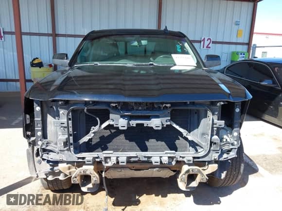 2015 Chevrolet Silverado 1500 LT z VIN 1GCRCREC2FZ282510, wystawiony jako IAAI lot #43355186 z przebiegiem 111 148 mil mil oraz . Historia ofert i sprzedaży dostępna na DreamBid. Obrazek 12.