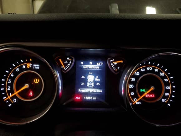 2022 Jeep Wrangler Willys Sport с VIN 1C4GJXAG0NW111202, выставлен на аукционе Copart как лот 79994544 с пробегом 13 885 миль миль и Списание • Salvage title. История ставок и продаж доступна на DreamBid. Изображение 9.