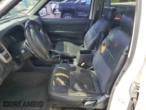 2001 Nissan Frontier with VIN 1N6MD27T51C378751, listed as a Copart auction lot 55734515 with 211,452 mi miles and Salvage title. Bid and sale history available at DreamBid. Image 7.