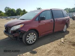 2013 Toyota Sienna LE with VIN 5TDJK3DC6DS062011, listed as a Copart auction lot 80390435 with 245,006 mi miles and Salvage title. Bid and sale history available at DreamBid. Image 1.