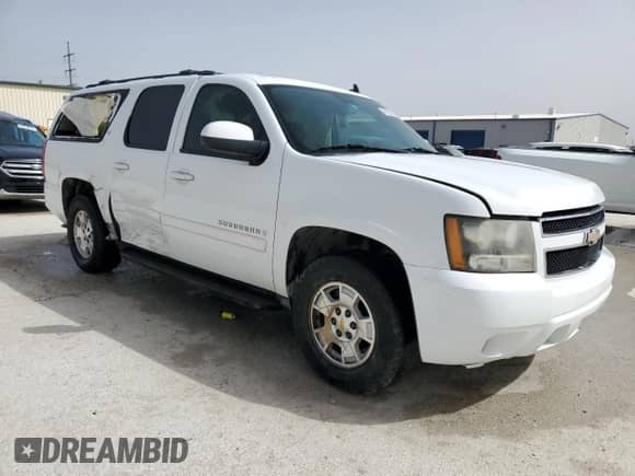 2009 Chevrolet Suburban 1LT z VIN 1GNFC26089J111267, wystawiony jako Copart lot #48253525 z przebiegiem 246 684 mil mil oraz Szkoda całkowita • Salvage title. Historia ofert i sprzedaży dostępna na DreamBid. Obrazek 4.