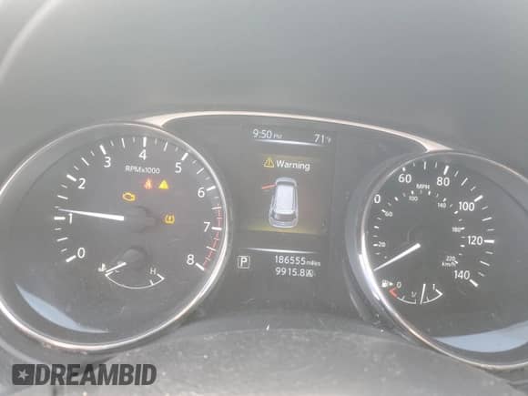 2015 Nissan Rogue SV z VIN KNMAT2MV5FP578981, wystawiony jako Copart lot #80644105 z przebiegiem 186 555 mil mil oraz Szkoda całkowita • Salvage title. Historia ofert i sprzedaży dostępna na DreamBid. Obrazek 9.