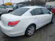 2010 Honda Accord EX-L с VIN 1HGCP2F86AA188070, выставлен на аукционе IAAI как лот 41805684 с пробегом 150 560 миль миль и . История ставок и продаж доступна на DreamBid. Изображение 4.