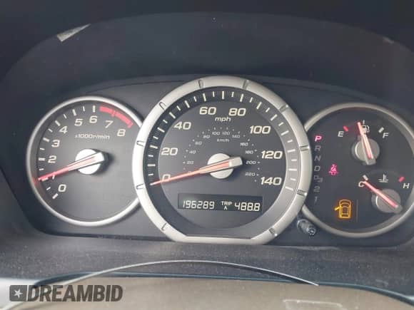 2006 Honda Pilot EX z VIN 2HKYF18416H501571, wystawiony jako IAAI lot #42902211 z przebiegiem 196 289 mil mil oraz . Historia ofert i sprzedaży dostępna na DreamBid. Obrazek 7.