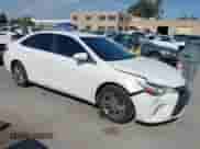 2017 Toyota Camry XLE с VIN 4T1BF1FK8HU306045, выставлен на аукционе IAAI как лот 43410023 с пробегом 155 235 миль миль и . История ставок и продаж доступна на DreamBid. Изображение 1.