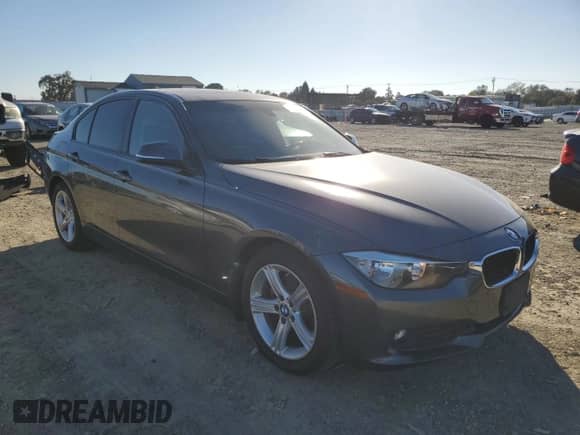 2014 BMW 3 Series 320i with VIN WBA3B1C56EP680339, listed as a Copart auction lot 82658825 with 76,283 mi miles and Salvage title. Bid and sale history available at DreamBid. Image 4.
