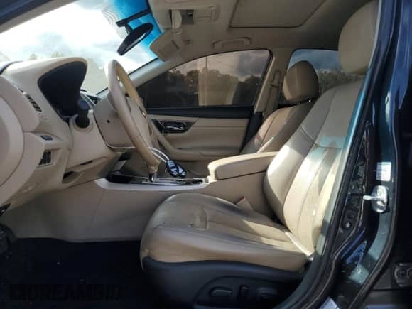 2015 Nissan Altima 2.5 с VIN 1N4AL3AP5FN900354, выставлен на аукционе Copart как лот 85115015 с пробегом 128 471 миль миль и Чистый • Clean title. История ставок и продаж доступна на DreamBid. Изображение 7.