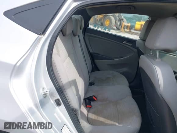 2017 Hyundai Accent Value Edition z VIN KMHCT4AE5HU219610, wystawiony jako IAAI lot #43322272 z przebiegiem 141 936 mil mil oraz . Historia ofert i sprzedaży dostępna na DreamBid. Obrazek 8.