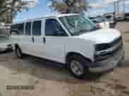2017 Chevrolet Express Passenger LT с VIN 1GAZGPFF7H1134008, выставлен на аукционе Copart как лот 82833454 с пробегом 43 877 миль миль и Списание • Salvage title. История ставок и продаж доступна на DreamBid. Изображение 4.