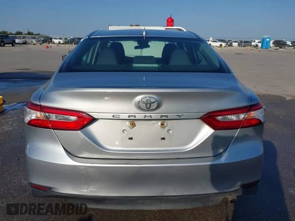 2019 Toyota Camry SE z VIN 4T1B11HK0KU246278, wystawiony jako IAAI lot #43174339 z przebiegiem 106 145 mil mil oraz . Historia ofert i sprzedaży dostępna na DreamBid. Obrazek 17.