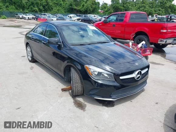 2018 Mercedes-Benz CLA 250 с VIN WDDSJ4GB1JN658280, выставлен на аукционе IAAI как лот 42330415 с пробегом 108 098 миль миль и . История ставок и продаж доступна на DreamBid. Изображение 1.