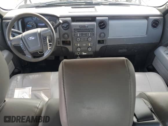 2013 Ford F-150 STX с VIN 1FTFX1EF9DFD72982, выставлен на аукционе Copart как лот 83853915 с пробегом 103 847 миль миль и Чистый • Clean title. История ставок и продаж доступна на DreamBid. Изображение 8.