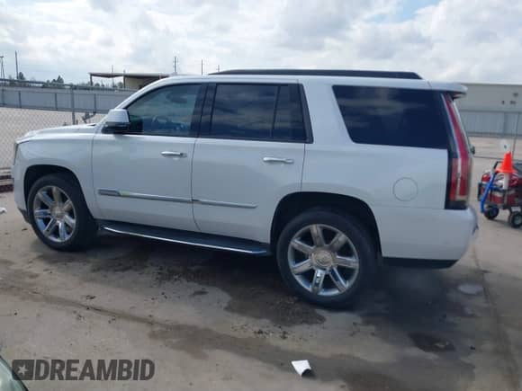 2017 Cadillac Escalade Luxury with VIN 1GYS3BKJ2HR145088, listed as a IAAI auction lot 41517213 with 52,329 mi miles and . Bid and sale history available at DreamBid. Image 14.