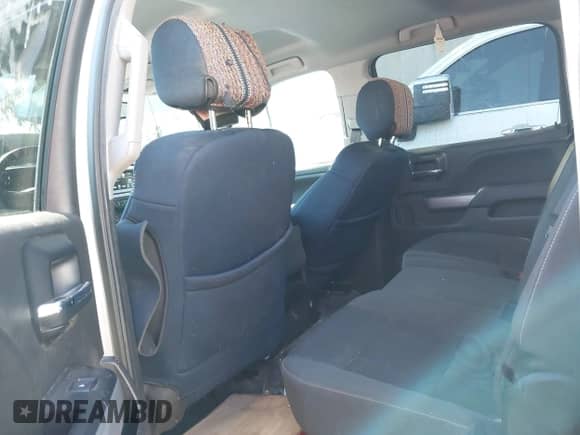 2018 Chevrolet Silverado 1500 LT с VIN 3GCUKREC0JG414119, выставлен на аукционе IAAI как лот 43461235 с пробегом 152 456 миль миль и . История ставок и продаж доступна на DreamBid. Изображение 21.