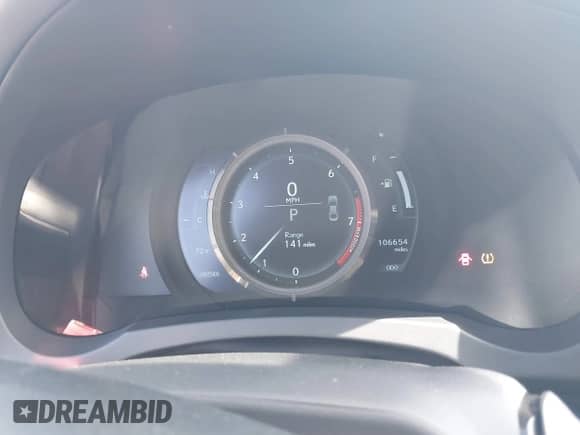 2015 Lexus IS 350 с VIN JTHBE1D26F5014782, выставлен на аукционе IAAI как лот 42735113 с пробегом 106 654 миль миль и . История ставок и продаж доступна на DreamBid. Изображение 7.