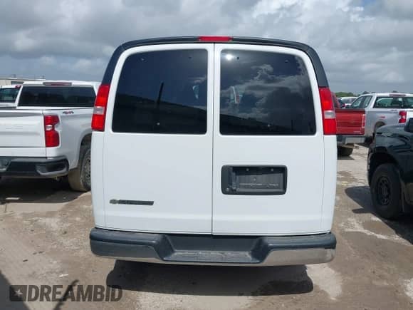 2020 Chevrolet Express Passenger LS с VIN 1GAZGNFG5L1241936, выставлен на аукционе IAAI как лот 42512118 с пробегом 57 590 миль миль и . История ставок и продаж доступна на DreamBid. Изображение 16.