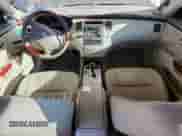2007 Hyundai Azera SE с VIN KMHFC46F87A187749, выставлен на аукционе Copart как лот 80725305 с пробегом 121 197 миль миль и Списание • Salvage title. История ставок и продаж доступна на DreamBid. Изображение 8.