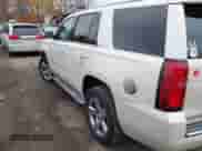 2015 Chevrolet Tahoe LTZ с VIN 1GNSKCKC5FR106385, выставлен на аукционе IAAI как лот 43577834 с пробегом 301 948 миль миль и . История ставок и продаж доступна на DreamBid. Изображение 14.