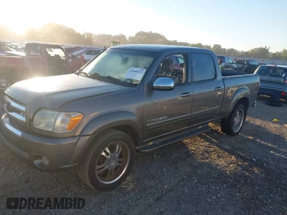 2006 Toyota Tundra SR5 с VIN 5TBET34116S515413, выставлен на аукционе IAAI как лот 43440217 с пробегом Не указан миль и . История ставок и продаж доступна на DreamBid. Изображение 22.