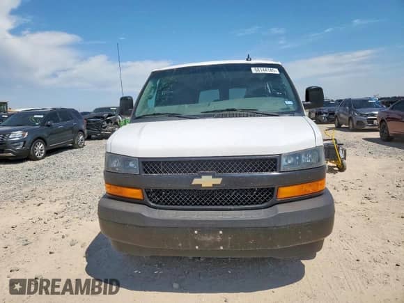 2020 Chevrolet Express Passenger LS с VIN 1GAWGEFG0L1272014, выставлен на аукционе Copart как лот 68144145 с пробегом 85 712 миль миль и Чистый • Clean title. История ставок и продаж доступна на DreamBid. Изображение 5.