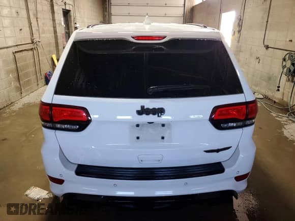 2020 Jeep Grand Cherokee Trackhawk с VIN 1C4RJFN97LC141522, выставлен на аукционе Copart как лот 80134014 с пробегом 53 494 миль миль и Списание • Salvage title. История ставок и продаж доступна на DreamBid. Изображение 6.