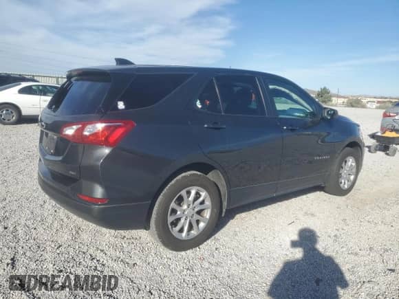 2021 Chevrolet Equinox LS z VIN 2GNAXSEV8M6113246, wystawiony jako Copart lot #68028635 z przebiegiem 103 602 mil mil oraz Szkoda całkowita • Salvage title. Historia ofert i sprzedaży dostępna na DreamBid. Obrazek 3.