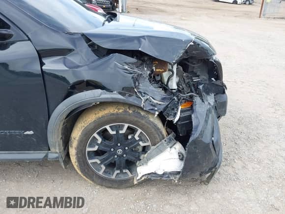 2019 Nissan Pathfinder SL with VIN 5N1DR2MN2KC638711, listed as a IAAI auction lot 42106510 with 89,341 mi miles and . Bid and sale history available at DreamBid. Image 6.