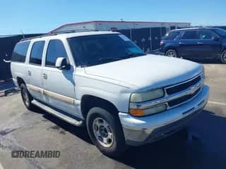 2005 Chevrolet Suburban LS с VIN 1GNEC16Z35J105522, выставлен на аукционе IAAI как лот 43431579 с пробегом 261 152 миль миль и . История ставок и продаж доступна на DreamBid. Изображение 1.
