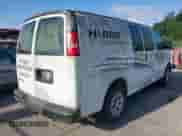 2009 Chevrolet Express Cargo z VIN 1GCFG15X791101125, wystawiony jako IAAI lot #43004985 z przebiegiem 118 124 mil mil oraz . Historia ofert i sprzedaży dostępna na DreamBid. Obrazek 4.