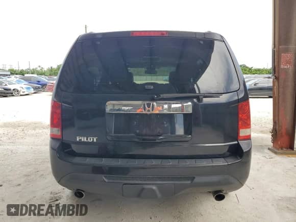 2013 Honda Pilot EX-L with VIN 5FNYF3H63DB021489, listed as a Copart auction lot 70463765 with 164,997 mi miles and Salvage title. Bid and sale history available at DreamBid. Image 6.