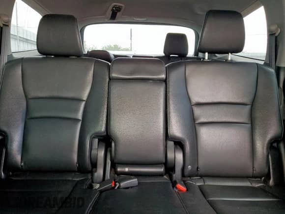 2017 Honda Pilot Touring с VIN 5FNYF5H99HB006569, выставлен на аукционе Copart как лот 70750315 с пробегом 64 275 миль миль и Списание • Salvage title. История ставок и продаж доступна на DreamBid. Изображение 10.