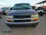 2001 Chevrolet S-10 LS с VIN 1GCDT13W41K219645, выставлен на аукционе Copart как лот 77143144 с пробегом 159 803 миль миль и Списание • Salvage title. История ставок и продаж доступна на DreamBid. Изображение 5.