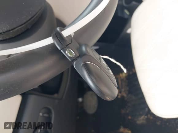 2022 MINI Hardtop Cooper z VIN WMW33DH00N2R91581, wystawiony jako IAAI lot #43315763 z przebiegiem 30 394 mil mil oraz . Historia ofert i sprzedaży dostępna na DreamBid. Obrazek 11.