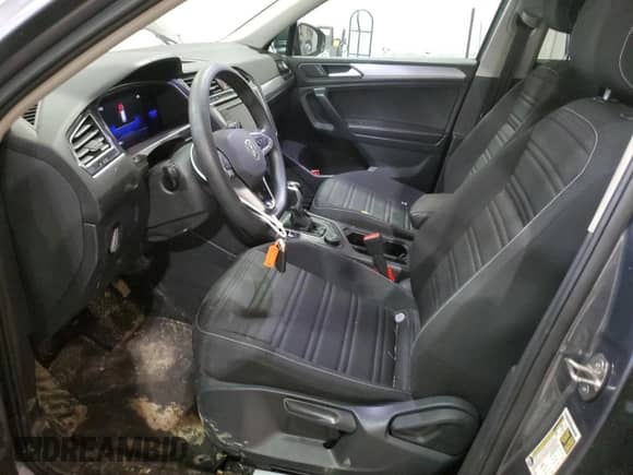 2022 Volkswagen Tiguan S с VIN 3VV0B7AX2NM082513, выставлен на аукционе Copart как лот 47457475 с пробегом 60 289 миль миль и Списание • Salvage title. История ставок и продаж доступна на DreamBid. Изображение 7.