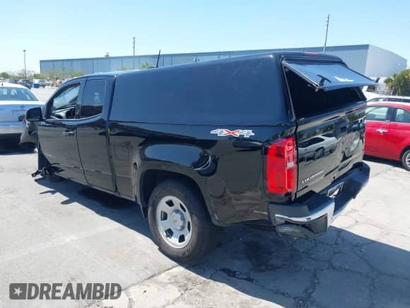 2022 Chevrolet Colorado 4WD Work Truck z VIN 1GCHTBEA3N1316565, wystawiony jako IAAI lot #42424656 z przebiegiem Nie podano mil oraz . Historia ofert i sprzedaży dostępna na DreamBid. Obrazek 3.