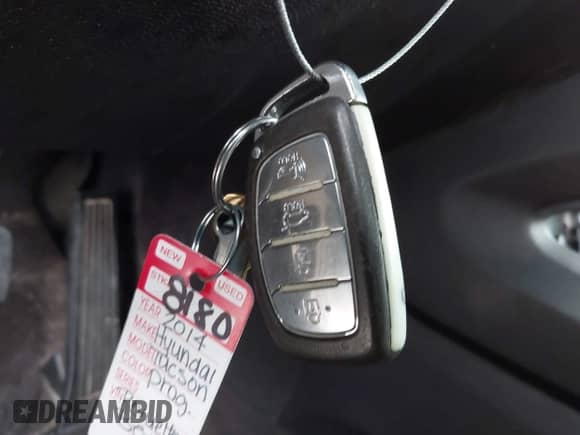 2014 Hyundai Tucson SE с VIN KM8JU3AG5EU909045, выставлен на аукционе IAAI как лот 43144496 с пробегом 88 474 миль миль и . История ставок и продаж доступна на DreamBid. Изображение 11.