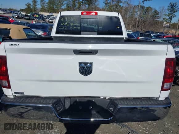2018 Ram 1500 SLT with VIN 1C6RR6GG1JS317589, listed as a IAAI auction lot 41329232 with 38,398 mi miles and . Bid and sale history available at DreamBid. Image 16.